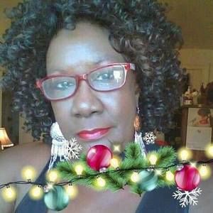 Meet your Posher, Etta